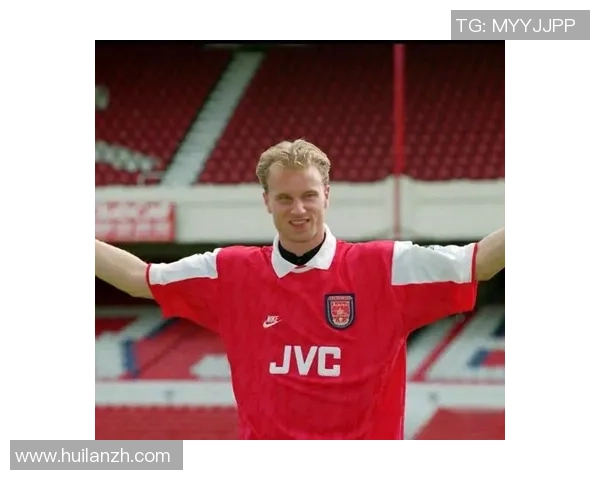 足球巨星合影壁纸展现传奇球员风采带你回顾经典瞬间荣耀时刻