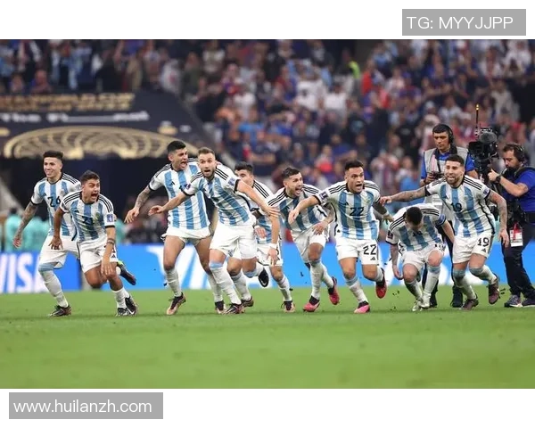 足球球星回应风波引发热议展现赛场之外的真实一面